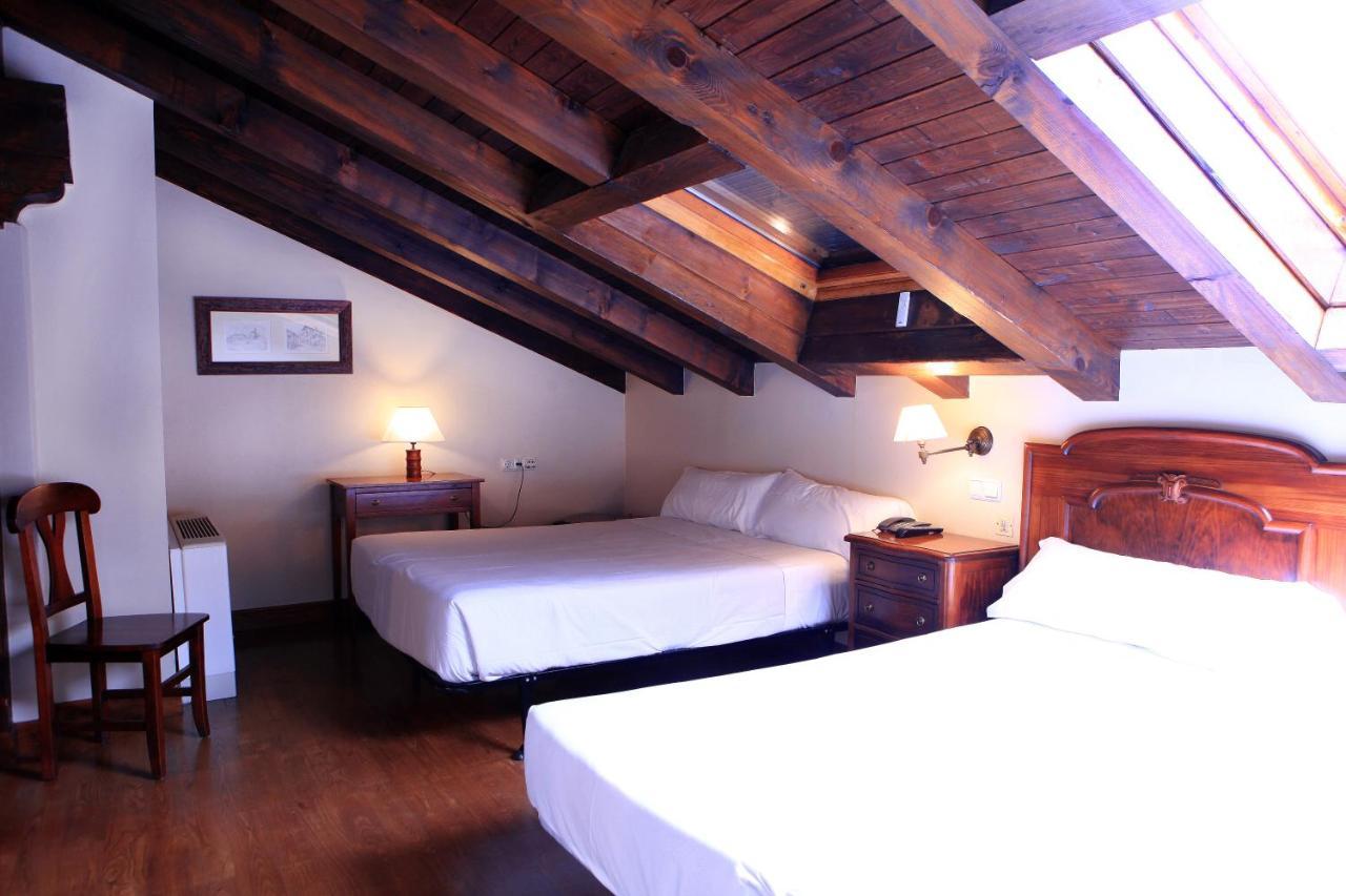 Hostal Antxitonea Elizondo Kültér fotó