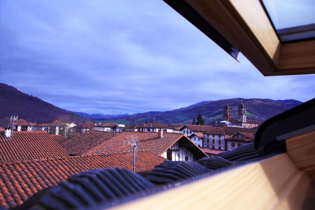 Hostal Antxitonea Elizondo Kültér fotó