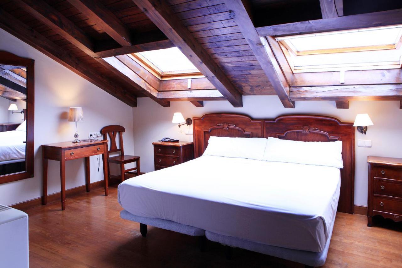 Hostal Antxitonea Elizondo Kültér fotó