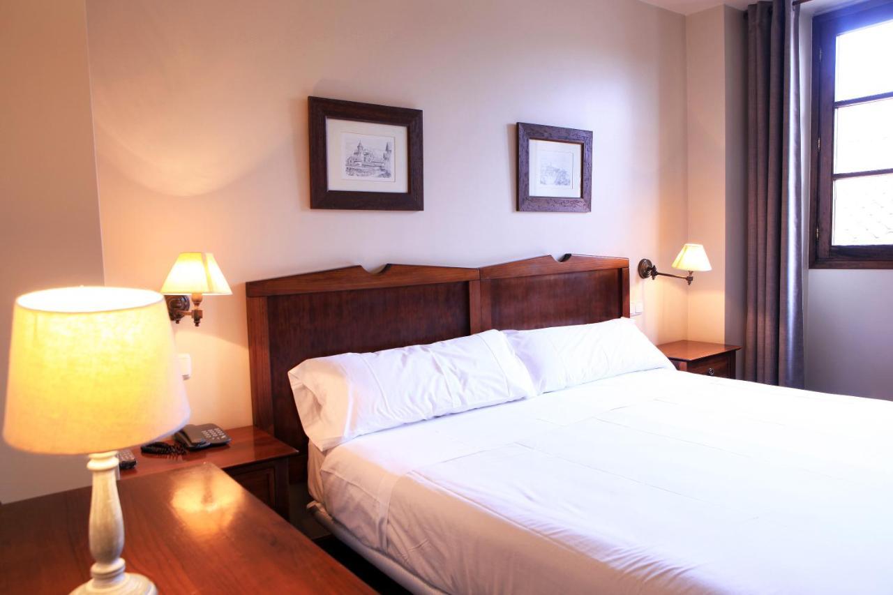 Hostal Antxitonea Elizondo Kültér fotó