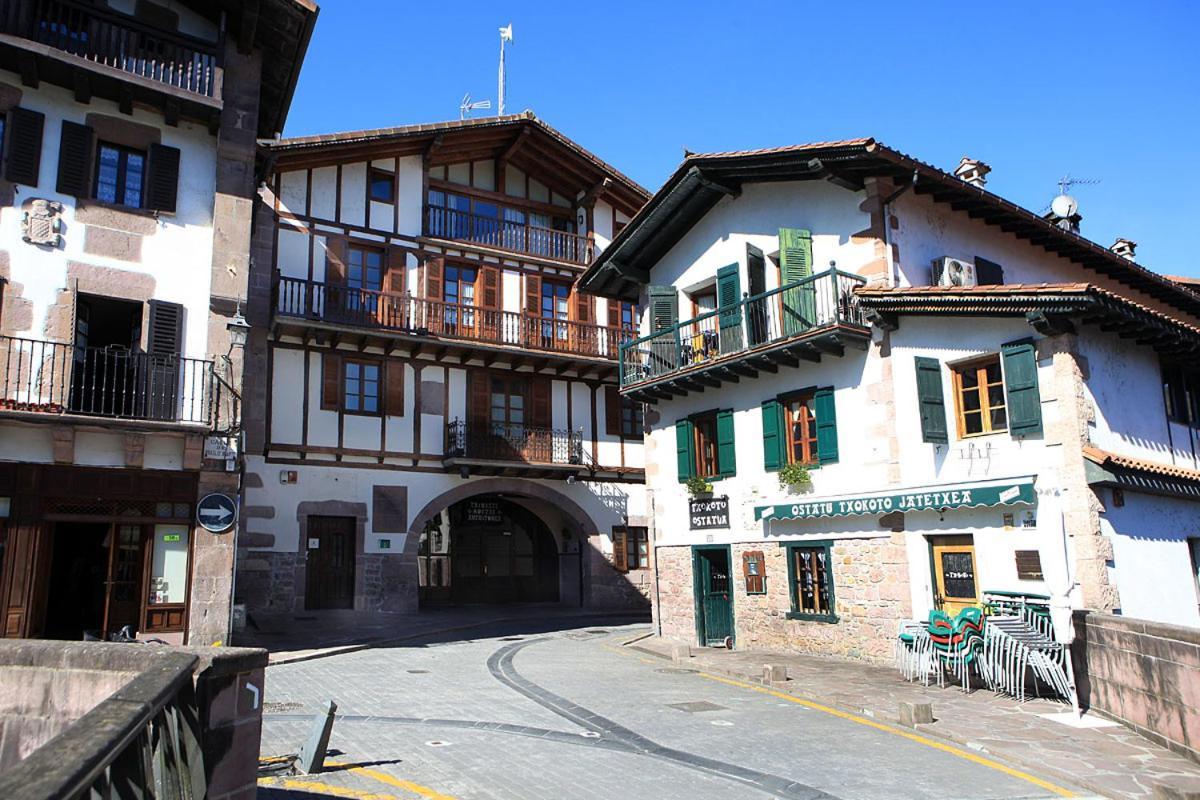 Hostal Antxitonea Elizondo Kültér fotó